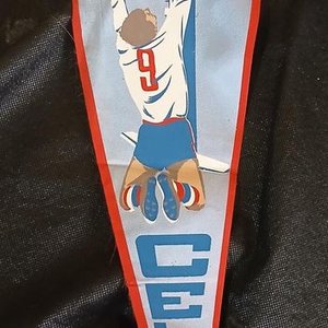 Lote siguiente: Banderín Vintage Club Nacional de Football "Tricolores" Celio Taveira Chilena