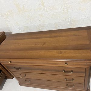 Cómodas de Madera Oscura con Tiradores Dorados - imagen 12