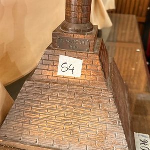 Busto de José Gervasio de Artigas en Cerámica y Madera - imagen 3