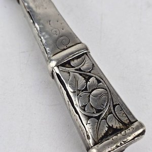 Cuchillo de Acero al Carbono con Mango de Platería Criolla - imagen 6