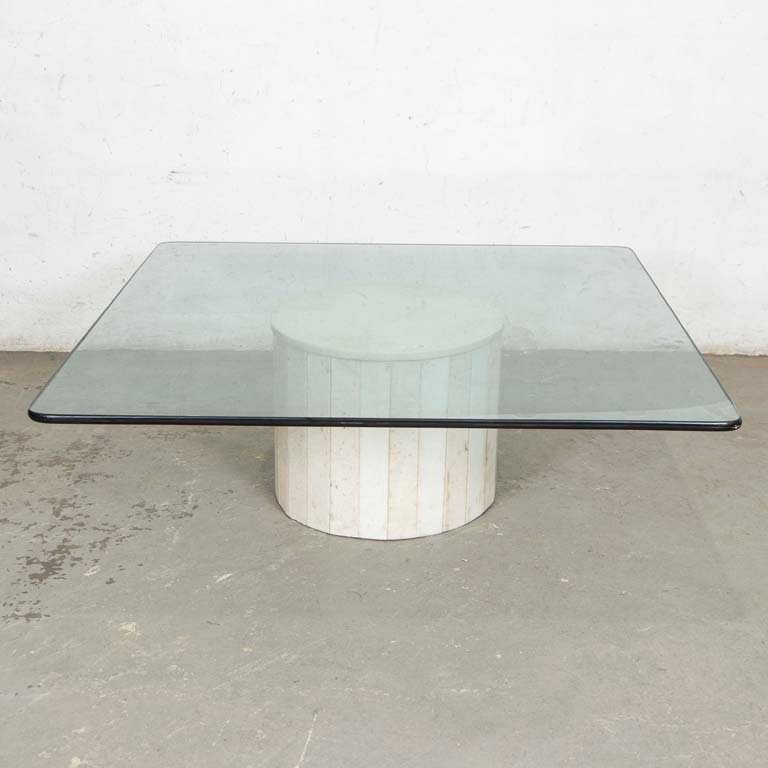 Mesa de Living con Base de Mármol y Tapa de Vidrio Cuadrada
