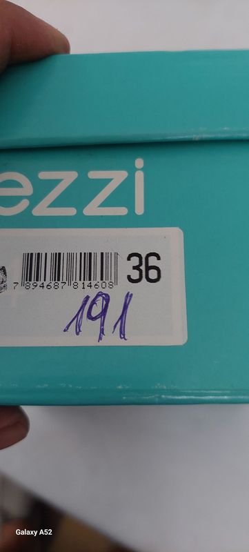 Zapatos de moda en excelente condición - imagen 4