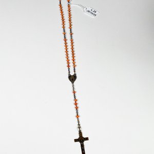 Rosario de Plata y Coral con Dije de la Virgen y Crucifijo - imagen 2