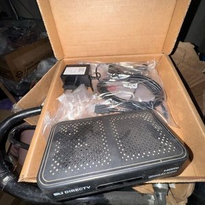 Receptor DirecTV Standard Receiver con Accesorios - imagen 2