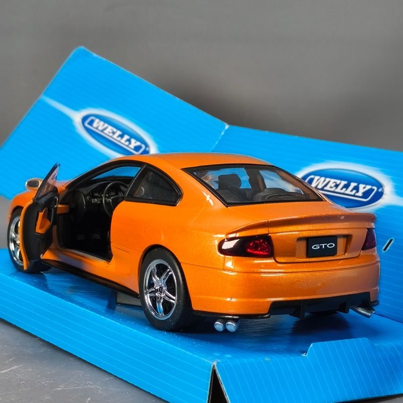 Modelo de coche de Pontiac GTO en escala 1/24, edición limitada de metal - imagen 6