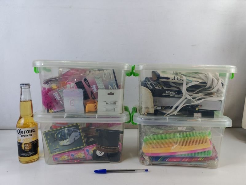 Artículos de Tocador y Papelería - Merceria - imagen 1