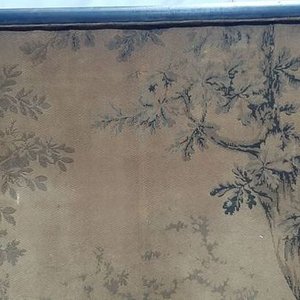 Tapiz con Escena de Caza y Soporte de Madera - imagen 3