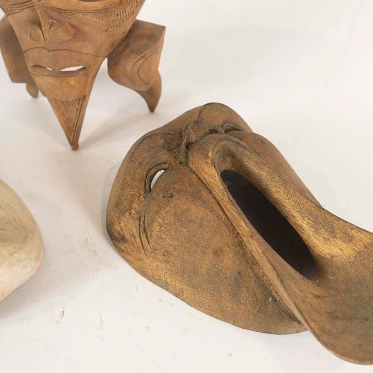 Máscaras de madera tallada - Tres máscaras únicas - imagen 2