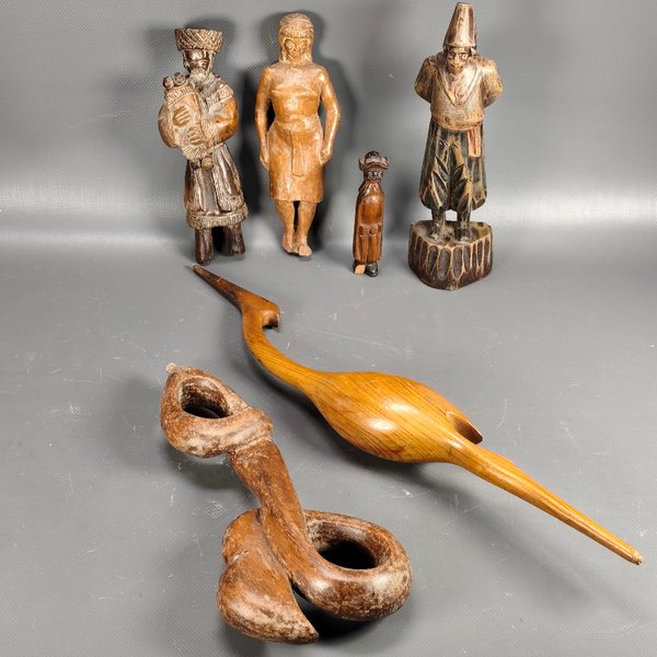 Seis Tallas de Madera: Figuras Humanas, Ave y Abstracta - imagen 1