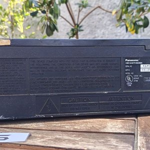 Equipos y accesorios audiovisuales: dos videograbadores sin controles Remotos y calbes Panasonic y Panavox / Dcodificador Digital con Transformador / Base de Televisor Nueva / Sin Probar - imagen 11