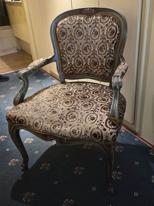 Item 923072 - Image 1