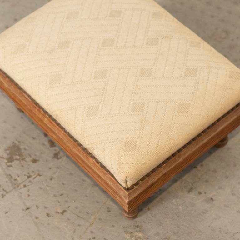 Item 2101942 - Image 1