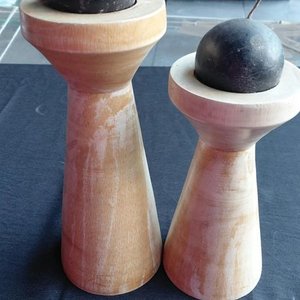 Adornos de Madera con Velas Negras - imagen 2