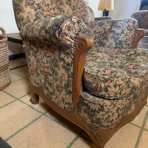 Sillón Luis XV de 1 Cuerpo Tapizado Floral - imagen 3