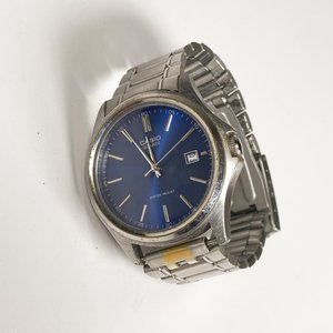 Lote siguiente: Reloj Casio Caballero Malla Metal Azul