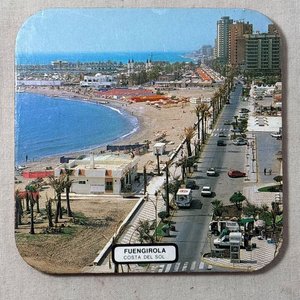 Juego de Posavasos y Ceniceros de Metal con Estampas de Fuengirola - imagen 7