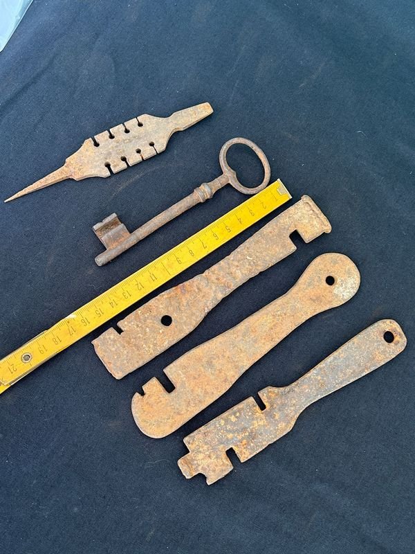 Colección de llaves antiguas - imagen 2