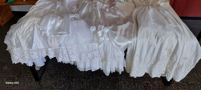 Lote anterior: Vestidos de Quinceañera o Novia - Colección de Ropa de Boda