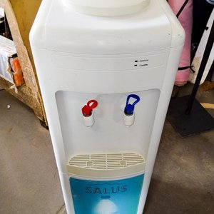 Lote siguiente: Dispensador de Agua Frío/Calor Salus Blanco
