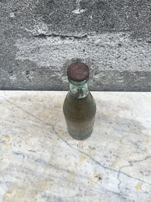 Botella de Limol con su líquido - imagen 5