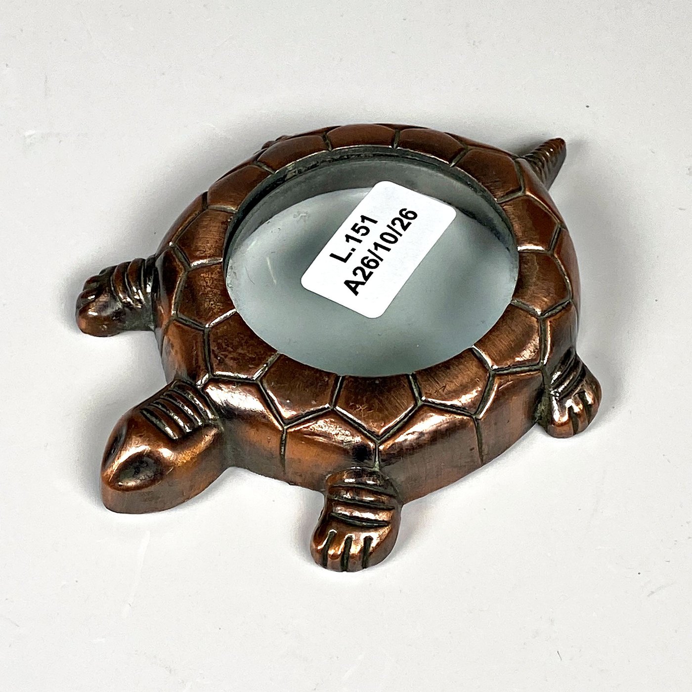 Lupa Metálica con Diseño de Tortuga