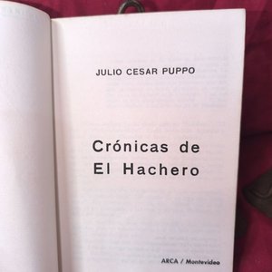 Lote de 3 Libros: Mónica por Mónica, Charlas con Juan Julio y Crónicas de El Hachero - imagen 3