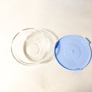 Juego de 5 Bowls de Vidrio con Tapa Azul - imagen 3