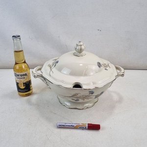 Importante Sopera Hutschenreuther Selb Bavaria Weimar Porcelana Marfil Decorado Floral y Plata - imagen 2