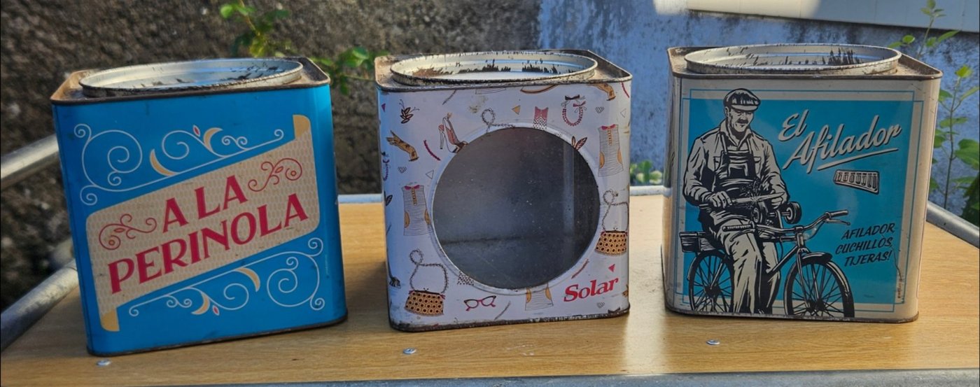Lata Coleccionable "La Gran Flauta" y "El Afilador Barquillero" Solar