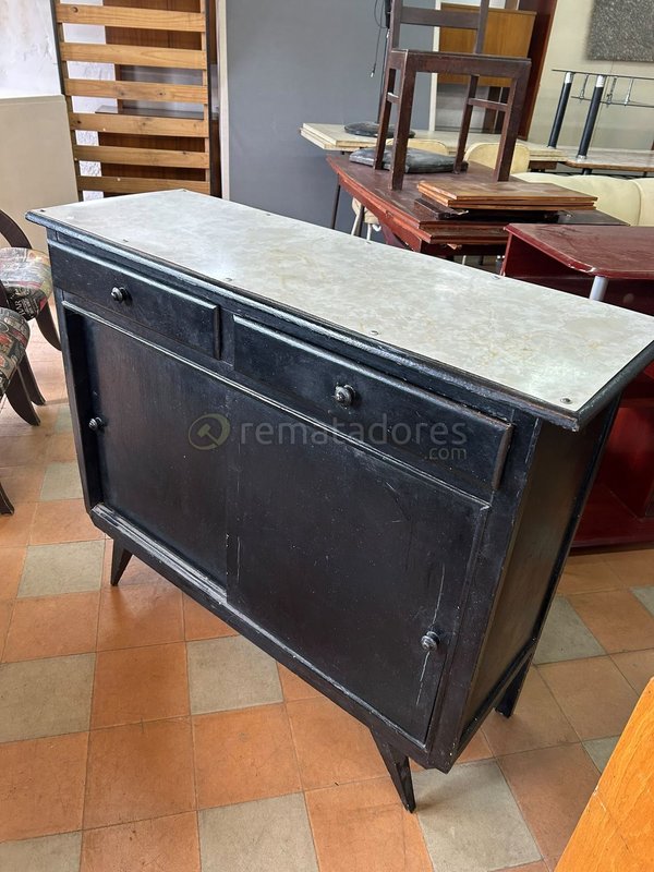 Mueble Antiguo Negro con Cajones y Superficie Mármol