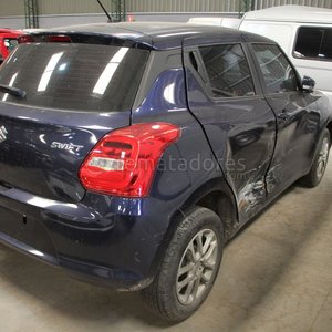 Suzuki Swift Azul con Daños - imagen 2