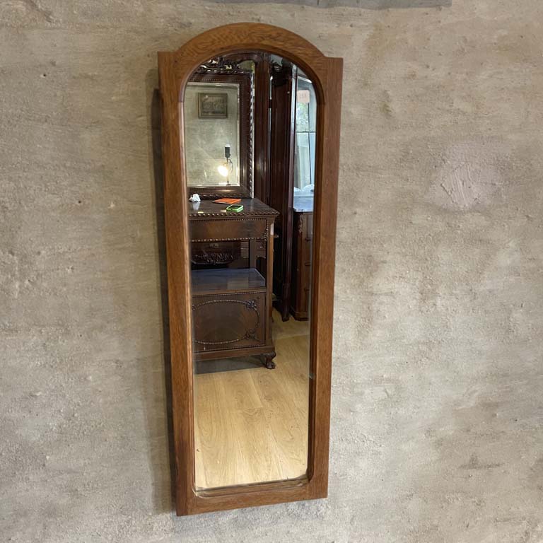 Lote siguiente: Espejo marco en roble - Medidas: 28x83cm