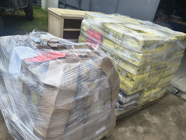 Lote de Cajas Selladas con Productos Varios