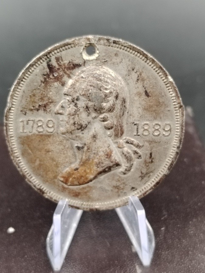 Medalla Souvenir Centenario George Washington 1789-1889 de Peltre