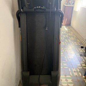 Cinta de Correr Plegable Athletic con Panel Digital - imagen 4