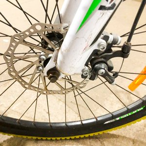 Bicicleta "Verado" Rodado 26 Blanca y Verde - imagen 4