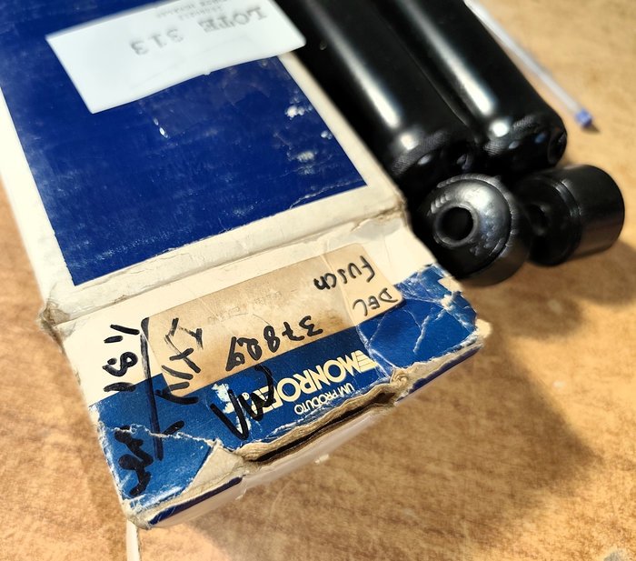 Item 16824 - Image 2