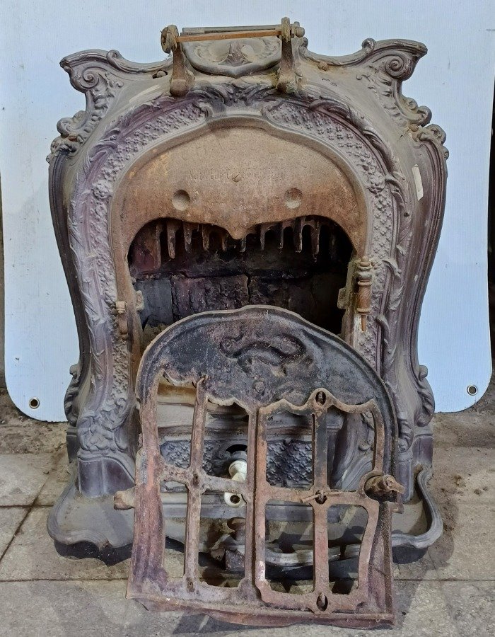 Salamandra antigua en hierro fundido para decoración - imagen 6