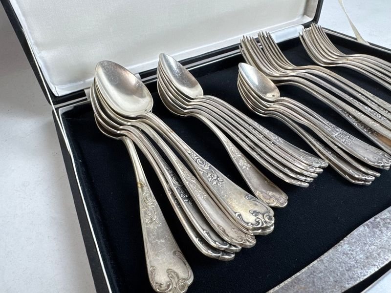 Antiguos cubiertos en platina francesa - imagen 6