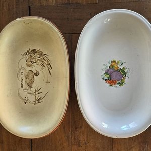 Lote anterior: Dos Fuentes Ovaladas de Loza con Decoración
