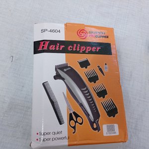 Cuatro piezas: veladora + maquina para cabello + balanza de cocina + ventilador portátil. - imagen 4