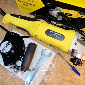 Amoladora Angular Eléctrica Norstar 900W Nueva en Caja con Accesorios - imagen 4