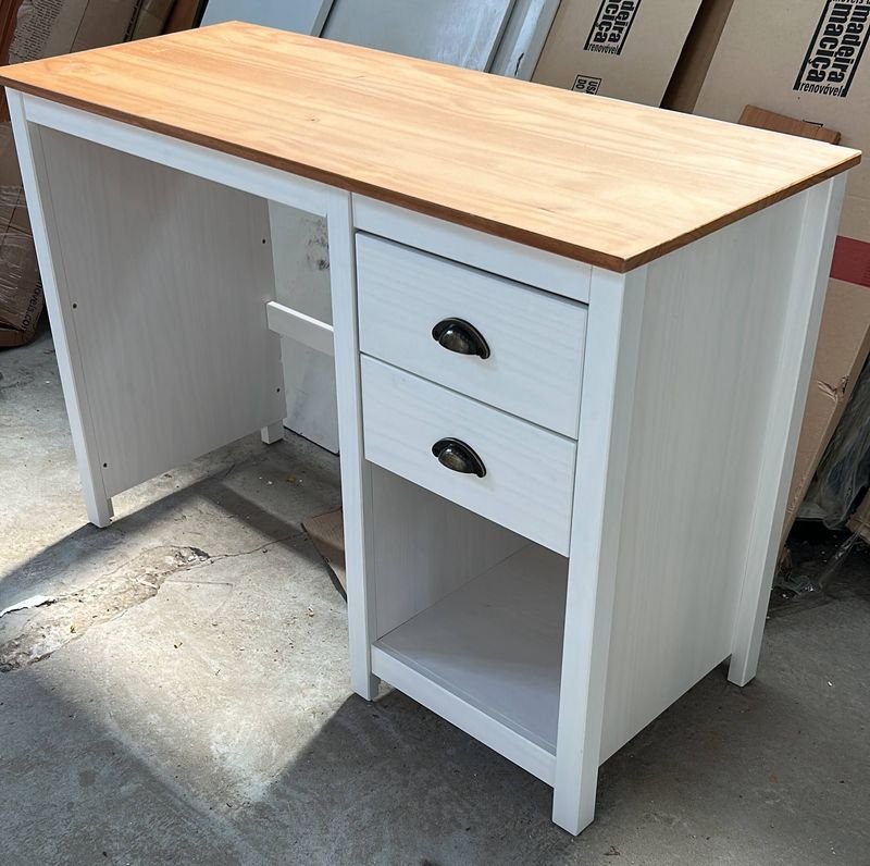 Escritorio en Madera de Alta Calidad - imagen 4