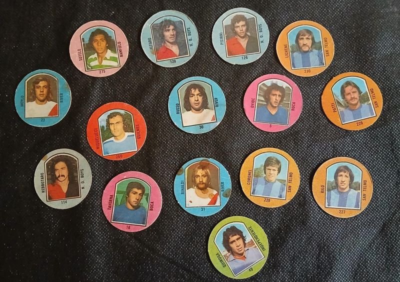 Figuritas Redondeles Fútbol Argentino Década 1970 - Lote de 15