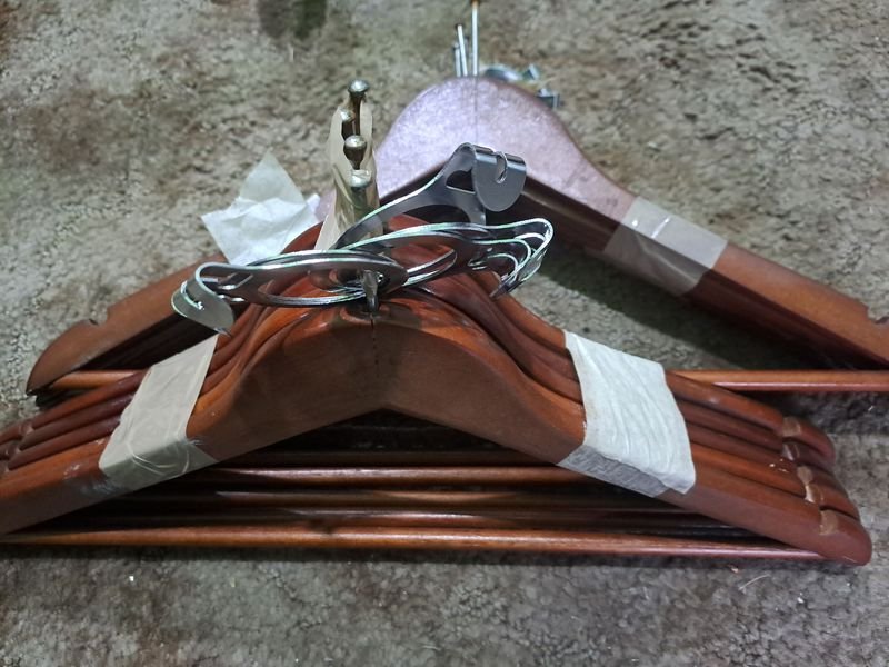 Item 868910 - Image 1