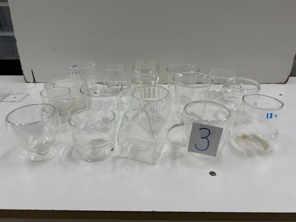 Lote de 18 Copas y Vasos de Vidrio Transparente - imagen 1