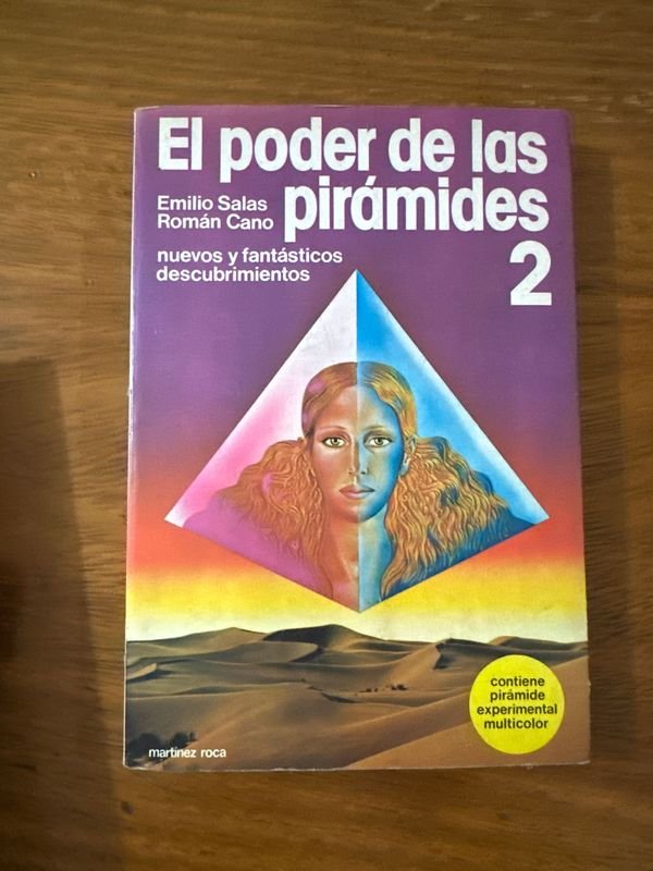 Lote siguiente: Libro: El poder de las pirámides 2