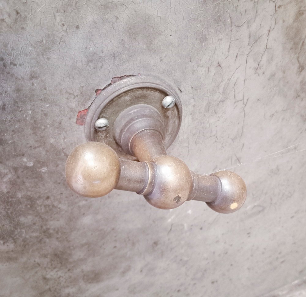 Item 489653 - Image 1