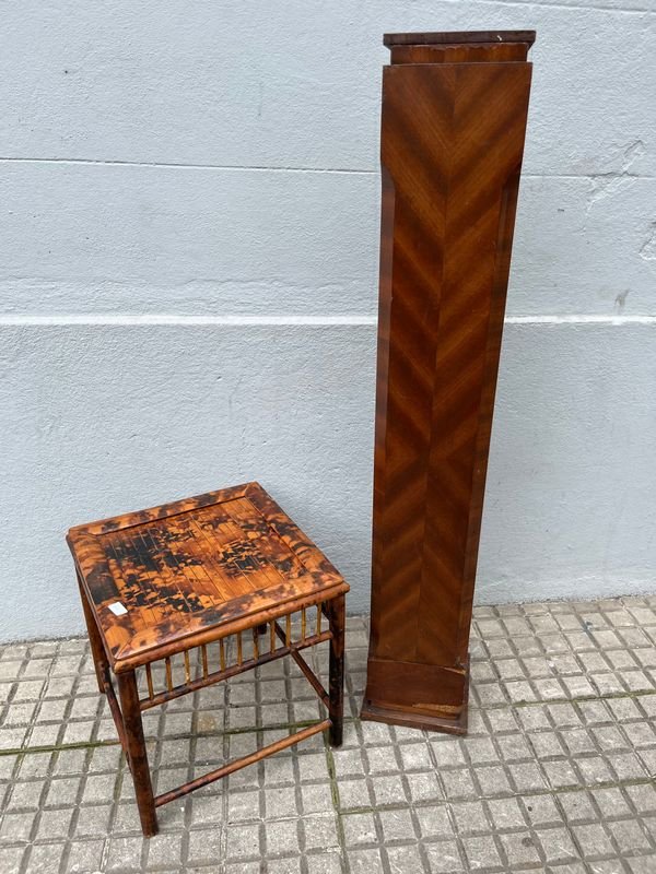 Mesa de Ratan Estilo Oriental y Pedestal de Madera - imagen 1