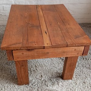 Mesita Ratona Rústica de Madera Maciza - imagen 4